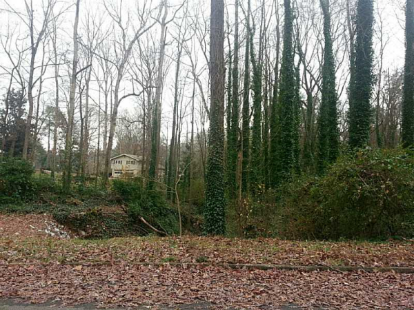 5699 Redcoat Run, Stone Mountain, GA 30087 