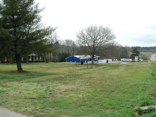 9880 N Cumming Highway, Canton, GA 30115 