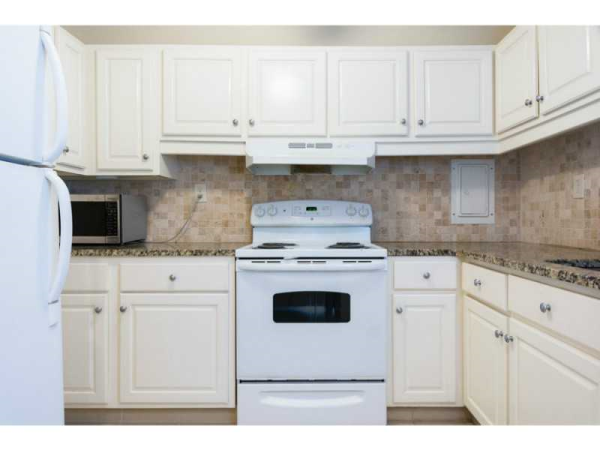 Unit 614 - 3060 N Pharr Court Nw, Atlanta, GA 30305 