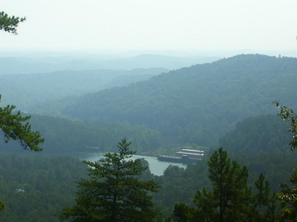 21 S Yonah Lake Road, Toccoa, GA 30577 