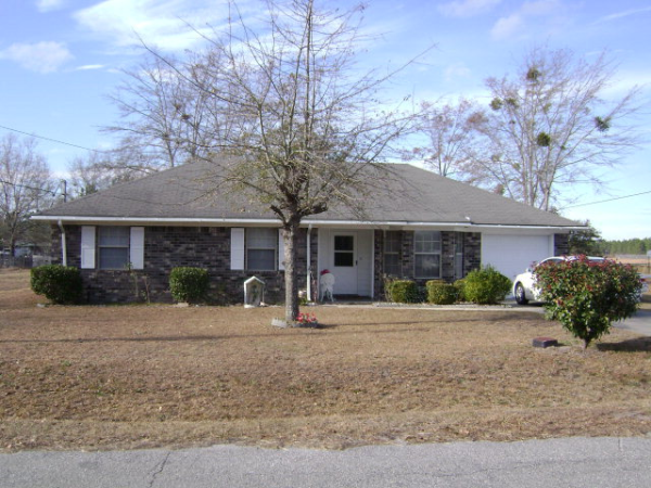 15 Henry Lane, Walthourville, GA 31333 