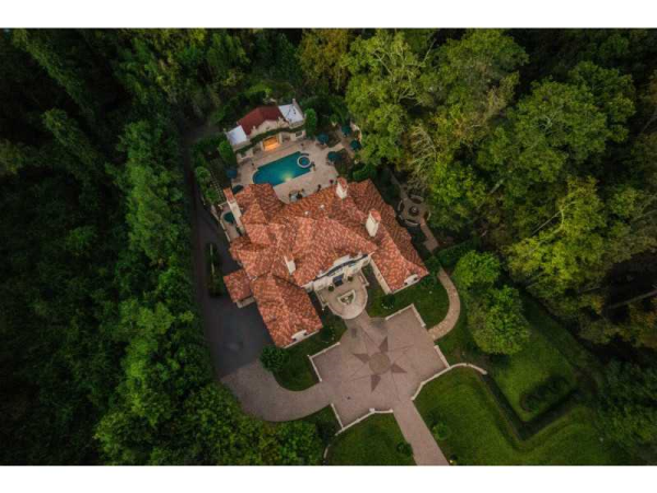 4670 Northside Drive, Atlanta, GA 30327 