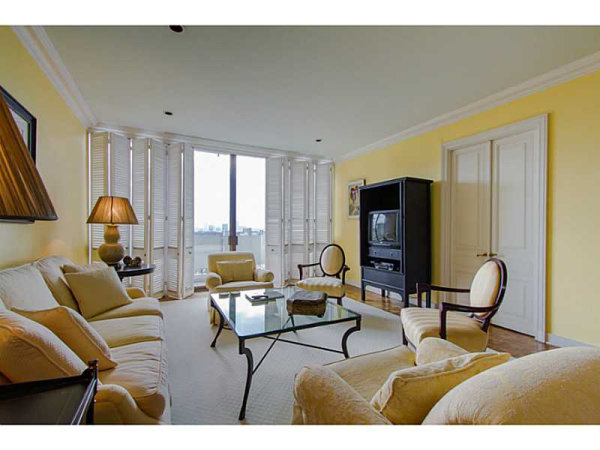 Unit 25c - 2575 Peachtree Road, Atlanta, GA 30305 