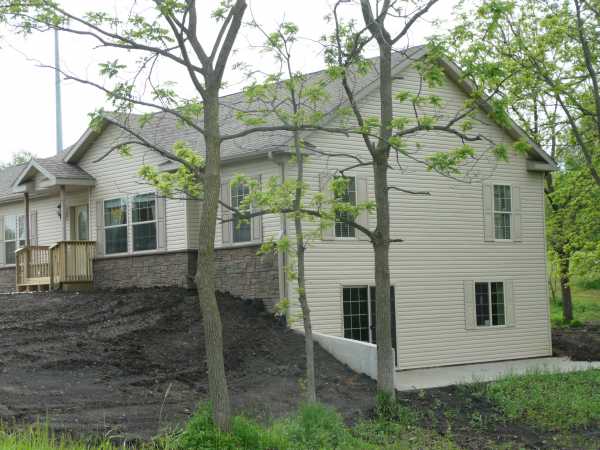 803 E Bell Drive, Mount Pleasant, IA 52641 