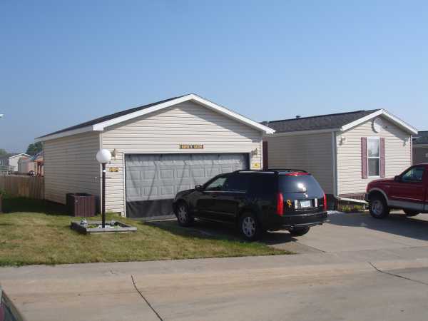 524 Mineral Point, Iowa City, IA 52246 