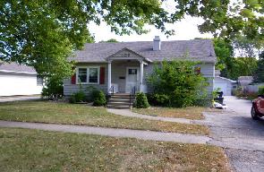 109 Sw School St, Ankeny, IA 50023 