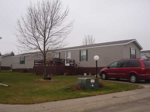 833 Basswood Lane, Iowa City, IA 52246 