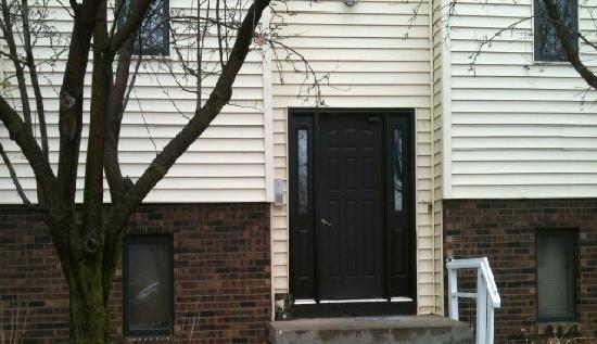 1401 W 16th St S Apt 3, Newton, IA 50208 