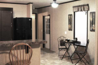 5748 Knollview, Waterloo, IA 50701 