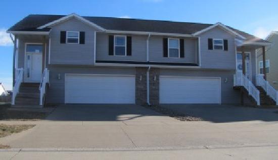 232 Watercress Rd, North Liberty, IA 52317 