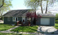 505 W 4th St, Wellman, IA 52356 
