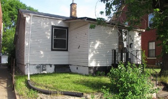 904 Rhomberg Ave, Dubuque, IA 52001 