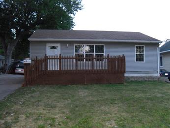 317 8th St, W Des Moines, IA 50265 