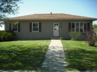 1061 20th Ave, Coralville, IA 52241 