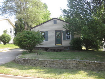 1114 Johnson St, Des Moines, IA 50315 