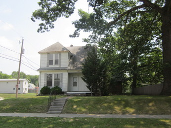 3315 7th St, Des Moines, IA 50313 