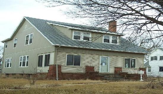 806 S Elm St, Jefferson, IA 50129 