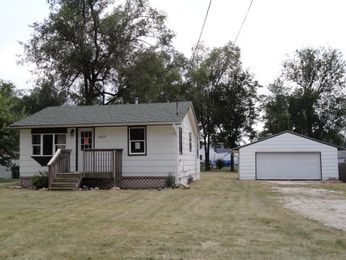 4475 NE 39th Ave, Des Moines, IA 50317 