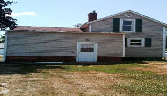 316 Lincoln St, Brooklyn, IA 52211 