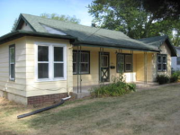 3828 39th St, Des Moines, IA 50310 