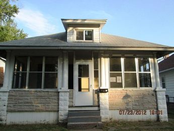 2541 Boies Ave, Davenport, IA 52802 