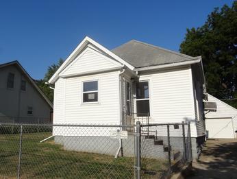 10 N 11th St, Marshalltown, IA 50158 