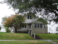 210 N 9th St, Marshalltown, IA 50158 