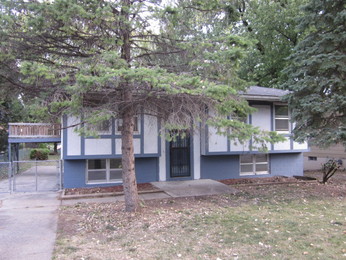 1219 Payton Ave, Des Moines, IA 50315 