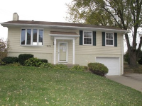 5572 Northwood Ct, Asbury, IA 52002 