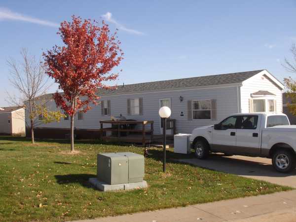 762 Bay Ridge, Iowa City, IA 52246 