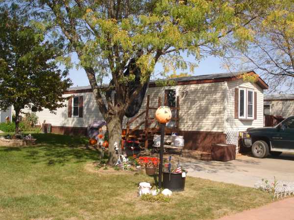 11 Century Street, Iowa City, IA 52240 