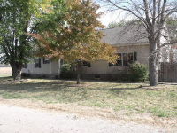 302 Chestnut St, Pacific Junction, IA 51561 