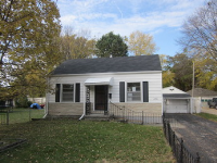 1718 E 24th St, Des Moines, IA 50317 