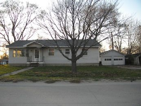 401 Washington St, Hamburg, IA 51640 
