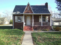 504 N Columbus St, West Liberty, IA 52776 