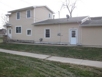 1028 Maple St, West Des Moines, IA 50265 