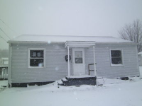 1002 Cypress St, Muscatine, IA 52761 