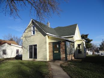 605 N 1st Avenue, Marshalltown, IA 50158 