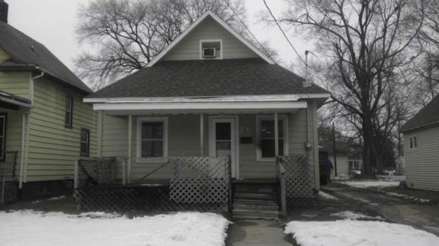 2104 Grand Ave, Des Moines, IA 50317 