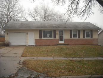 71 Fleetwood Rd NW, Cedar Rapids, IA 52405 