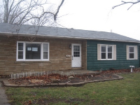 202 6th Ave, Hiawatha, IA 52233 