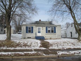 1638 W 36th St, Davenport, IA 52806 