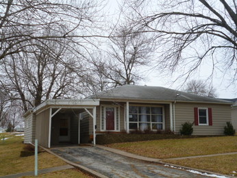 712 W Washington Bl, Washington, IA 52353 