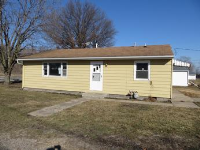 317 W 22nd St, Madrid, IA 50156 