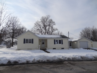111 S 13th St, Marshalltown, IA 50158 