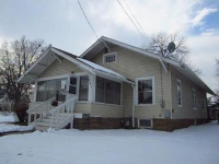 211 E 8th Street S, Newton, IA 50208 