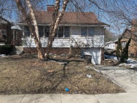2104 35th Street, Des Moines, IA 50310 