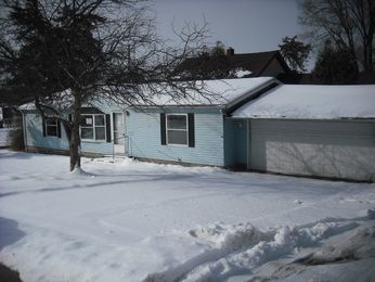102 N Dubuque St, Anamosa, IA 52205 