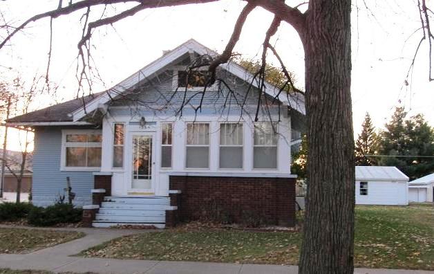 135 4th Ave Sw, Lemars, IA 51031 