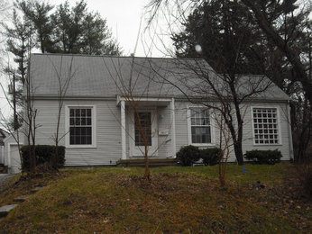 2411 2nd Avenue SE, Cedar Rapids, IA 52403 